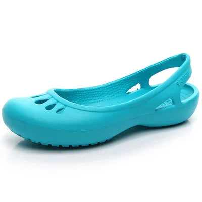 Summer Lightweight Non-Slip Hole Shoes Women's Flat Sandals Nurse Shoes Casual Jelly Beach Shoes Female Waterproof Flip Flops