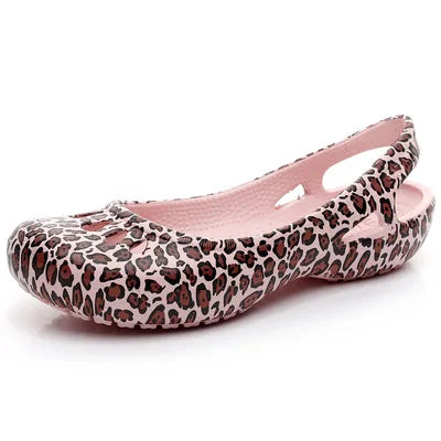 Summer Lightweight Non-Slip Hole Shoes Women's Flat Sandals Nurse Shoes Casual Jelly Beach Shoes Female Waterproof Flip Flops