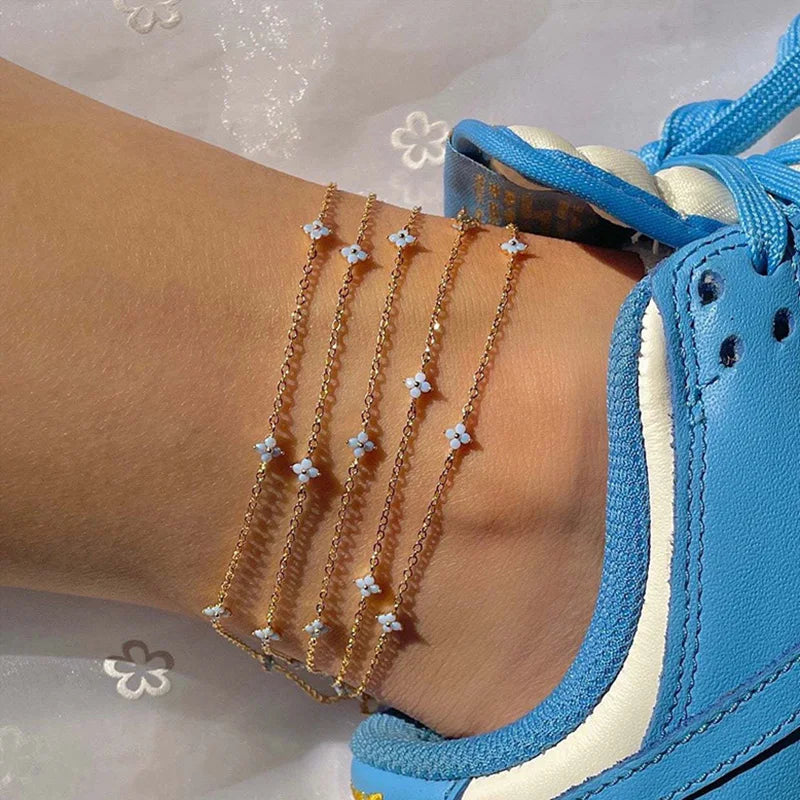 Four Leaf Clover Anklet Bracelet for Women Delicate Kpop Style Ctystal Thin Chains On Leg Summer Beach Accessories Gifts KDA003